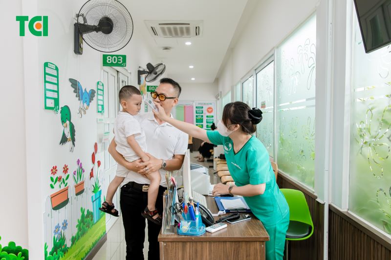 vacxin cho học sinh