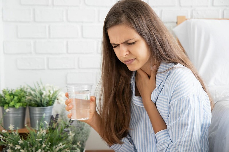Triệu chứng trào ngược nặng