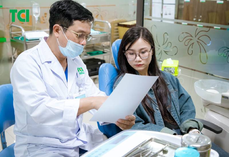 Tư vấn cách trị sâu răng cửa