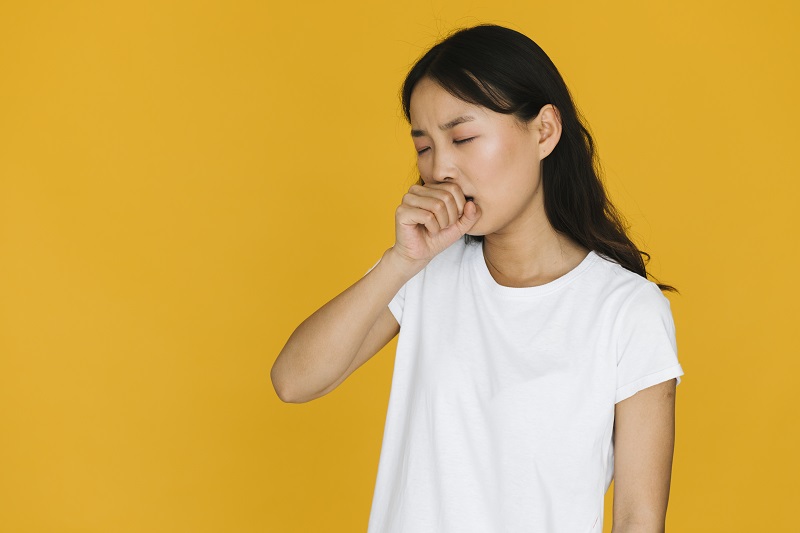 Thỉnh thoảng bị ợ chua có sao không?
