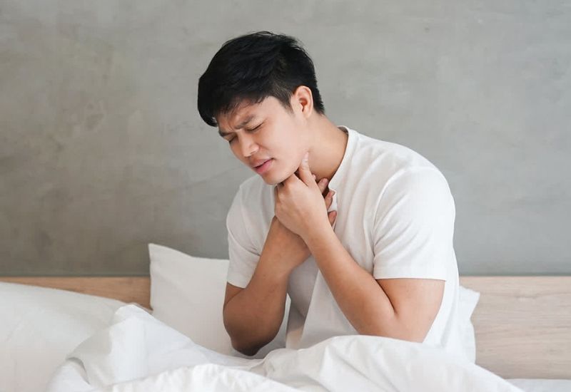 Khó nuốt buồn nôn