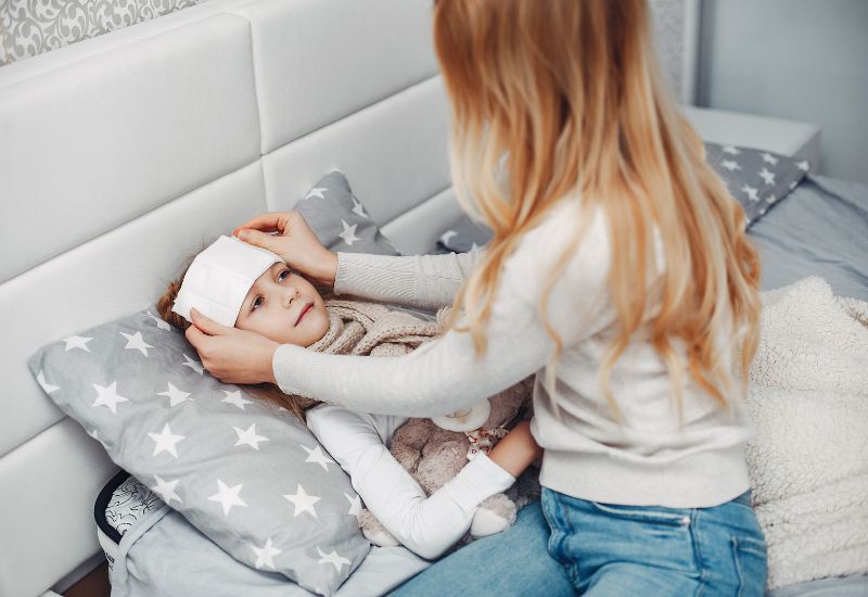 Cả hai loại vắc-xin đều đã trải qua quá trình kiểm nghiệm nghiêm ngặt và được chứng minh là an toàn để sử dụng.