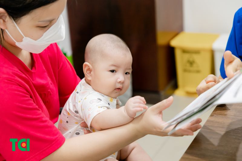 thời điểm tiêm vắc xin 5 trong 1