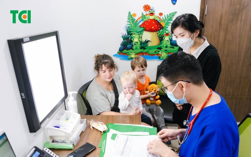 Thuốc bổ cho trẻ còi xương biếng ăn đơn giản