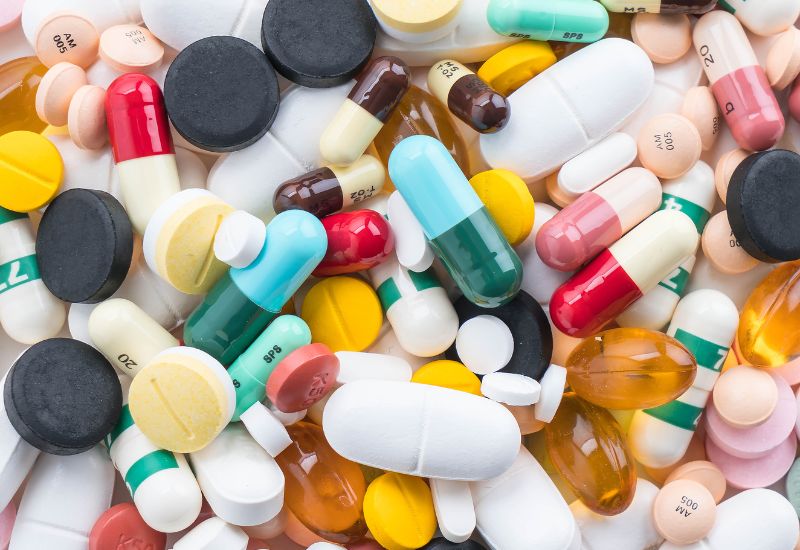 Trong trường hợp ngứa nhiều, có thể sử dụng các loại thuốc kháng histamine theo chỉ định của bác sĩ.