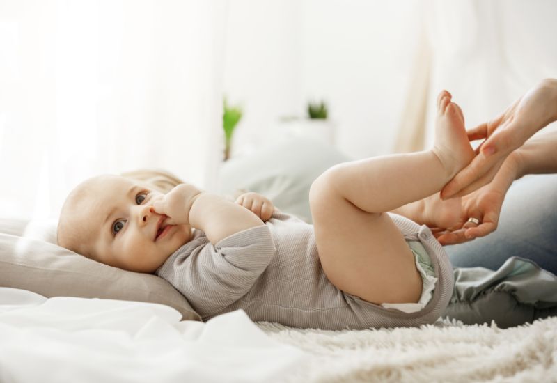 Giải đáp chi tiết thắc mắc: Trẻ được mấy tháng thì tiêm mũi 5 trong 1?