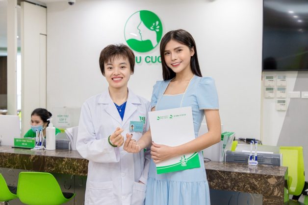 dán sứ veneer
