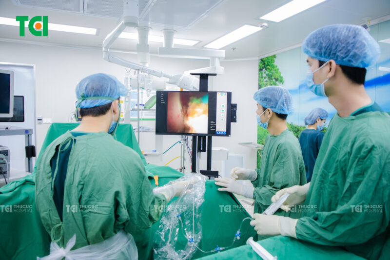 Cách điều trị thận bị ứ nước do sỏi tiết niệu