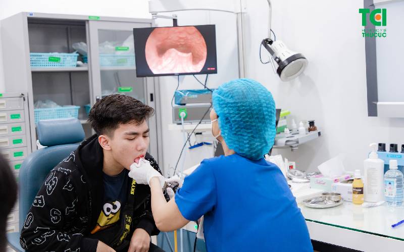 Điều trị viêm amidan nội khoa