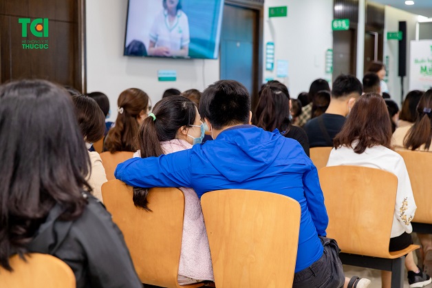 Giúp bố biết cách chăm sóc con và thấu hiểu những nỗi vất vả của vợ