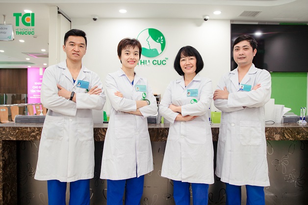 Đội ngũ bác sĩ tại chuyên khoa Răng - Hàm - Mặt tại Bệnh viện Thu Cúc đều là nhwuxng chuyên gia hàng đầu với nhiều năm kinh nghiệm