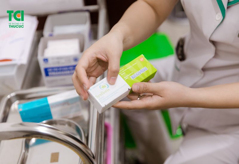 Vắc-xin Synflorix là vắc-xin liên hợp được được thiết kế đặc biệt để bảo vệ trẻ nhỏ khỏi những bệnh lý nghiêm trọng do phế cầu khuẩn (Streptococcus pneumoniae) gây ra.