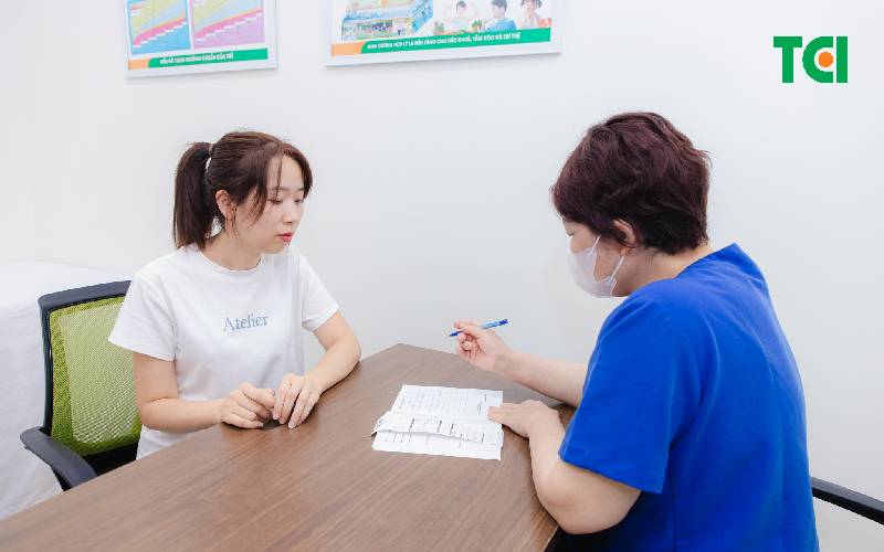 Vitamin C có tác dụng gì với người già