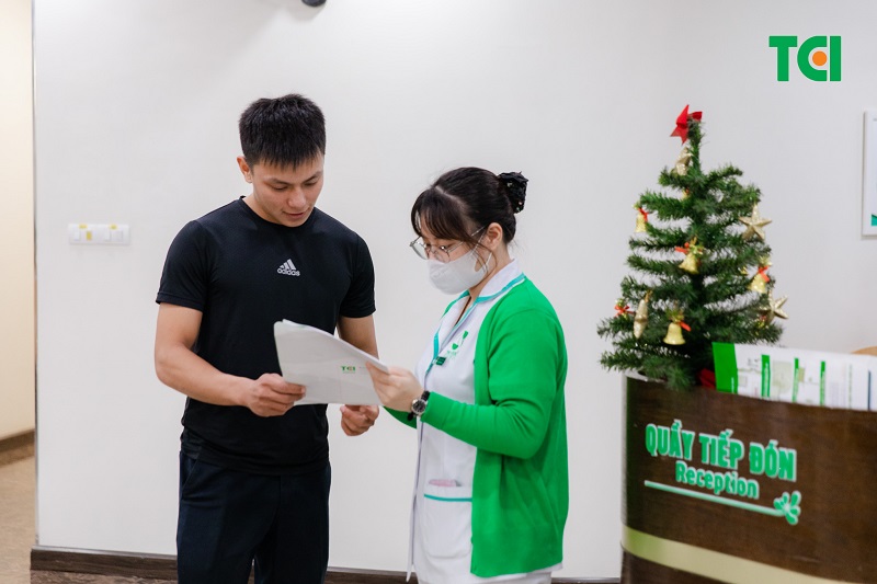Đi khám sức khỏe tại Thu Cúc TCI 