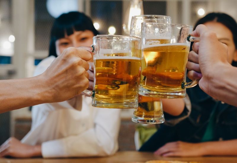 Ợ nóng sau khi uống bia