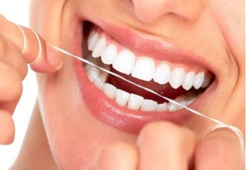 Chăm sóc răng miệng đúng cách là chìa khóa quan trọng giúp ngăn ngừa hiệu quả tình trạng sâu răng viêm lợi.