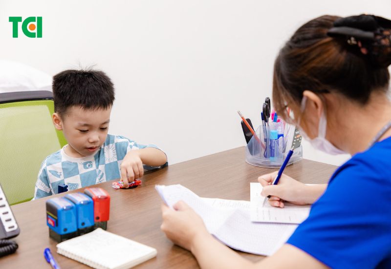 Chế độ ăn của trẻ nên được thiết kế để đáp ứng nhu cầu dinh dưỡng cần thiết.
