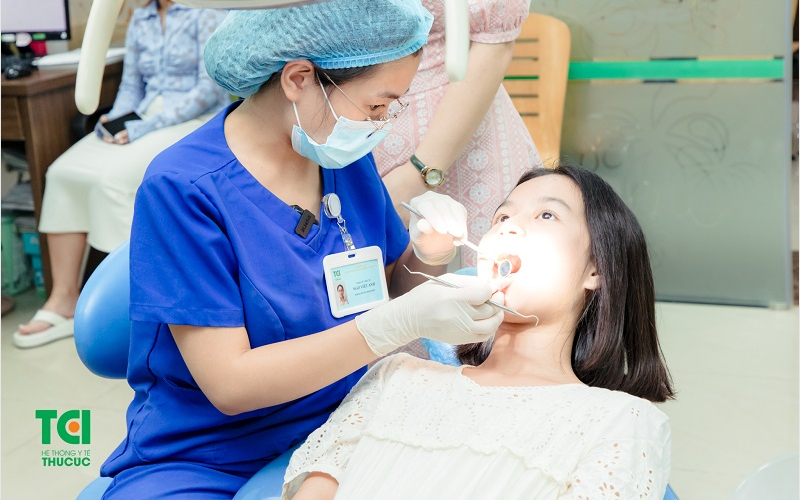 20 tuổi Niềng răng mất bao lâu