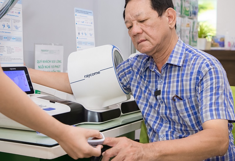 huyết áp thấp có uống được quả la hán không