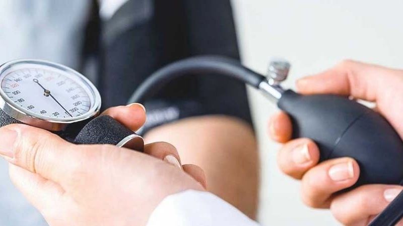 đang huyết áp cao thành huyết áp thấp