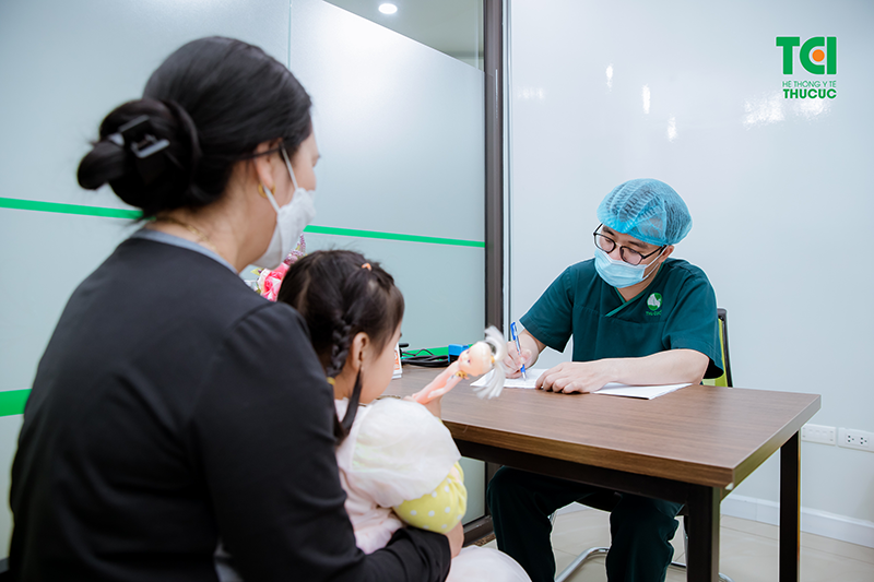 Dính thắng lưỡi cấp độ 4 phải cắt ngay không?