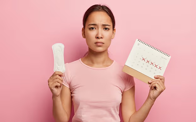 tiêm hpv có làm chậm kinh không