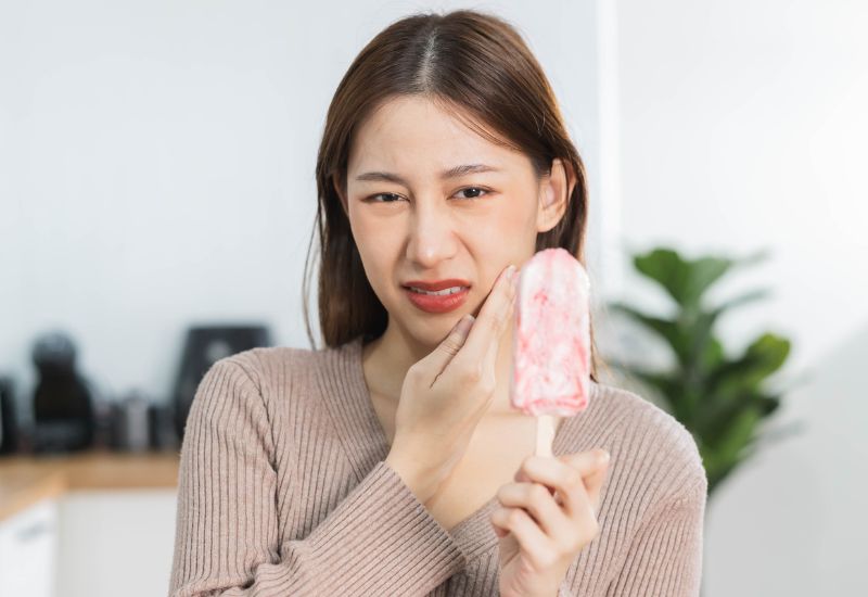 tẩy trắng răng có hại gì không